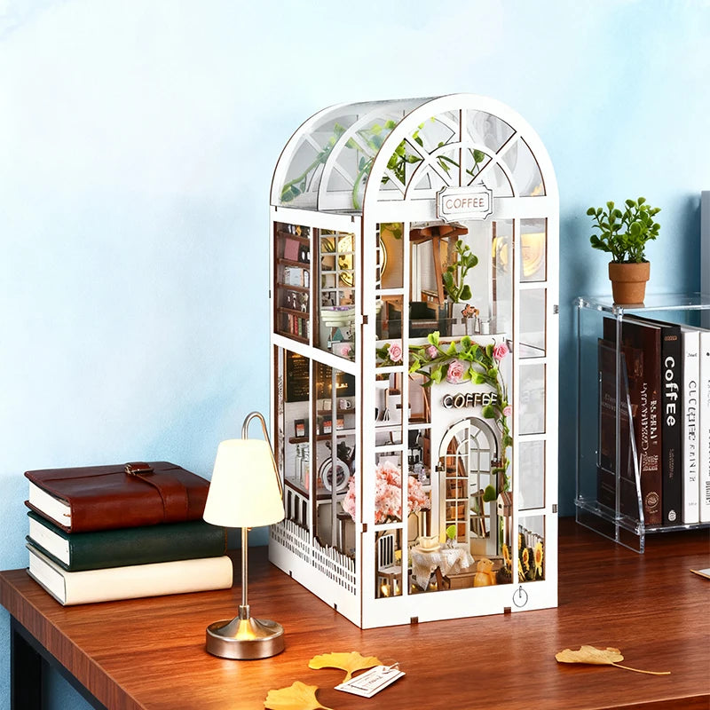 The Glasshouse Café – 3D Architectural DIY Miniature Kit
