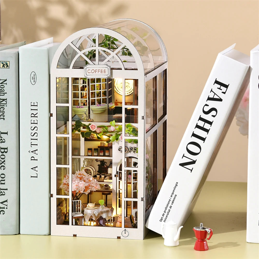 The Glasshouse Café – 3D Architectural DIY Miniature Kit