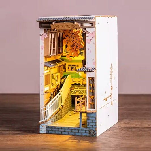 The Sakura Densya – Japanese Cherry Blossom 3D Nook